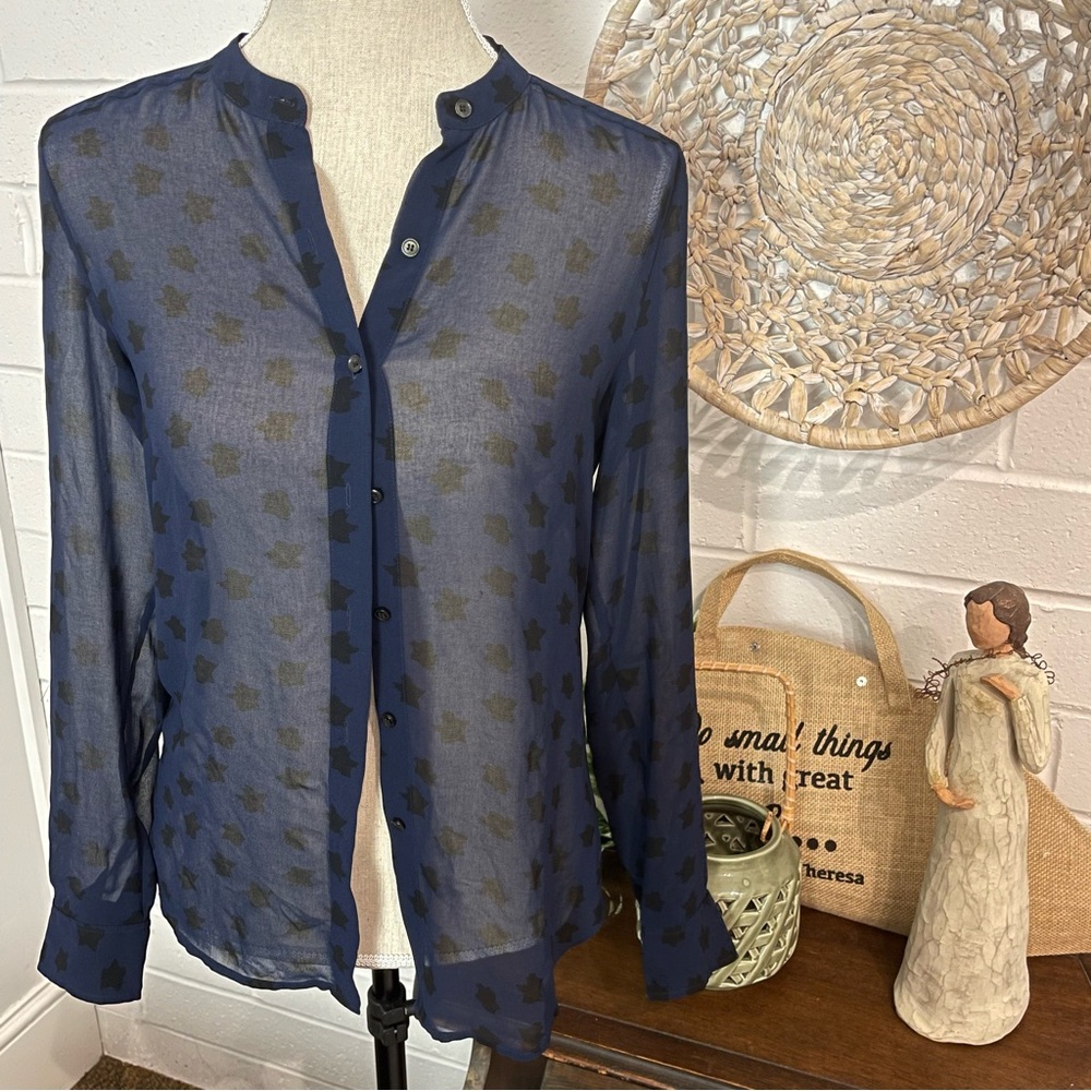 Halogen XS Navy and Black Star Motif Mesh Long-Sleeve Top